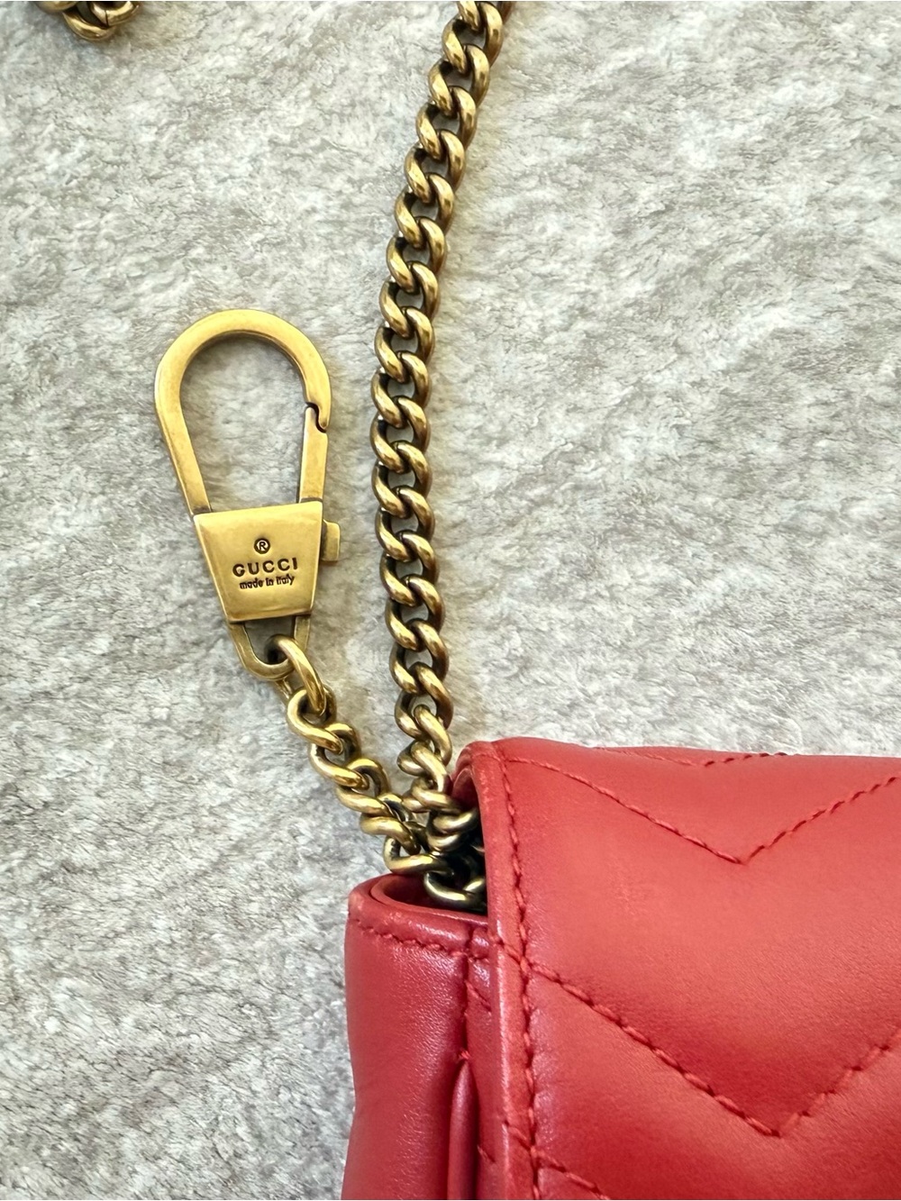 Gucci Super Mini Marmont Matelassé Leather Chain Crossbody Bag - Picture 4 of 17